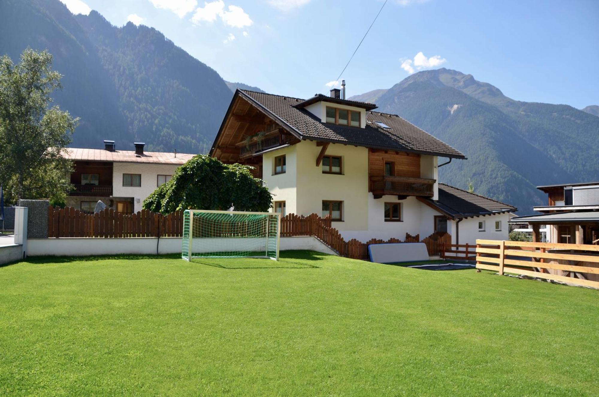 אומהאוזן Ferienhaus Tirol Im Oetztal מראה חיצוני תמונה